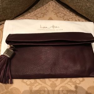 India Hicks Carmen Clutch (Dark Wine)